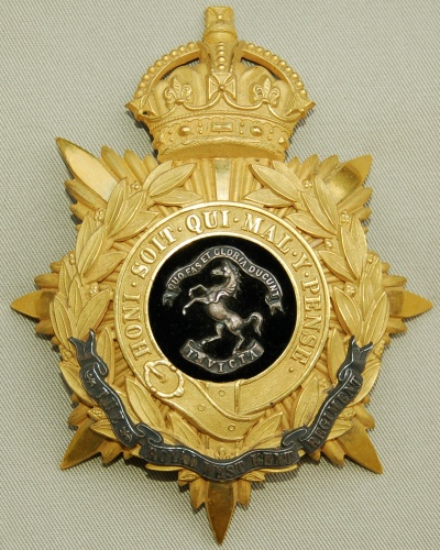 Royal_West_Kent_Regiment_helmet_plate (1)